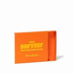 Ask med sleeve ("tändsticksask") "Barebells".