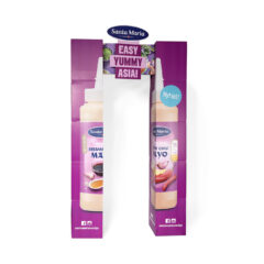 Justerbar portal "Santa Maria", att placeras över en pallexponering i butik. Här visas den smalaste bredden.