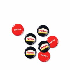 Magnetiska kampanjknappar "Pattex" och "Loctite" – de fästs med en magnet på insidan klädesplagget, så man slipper sticka en nål genom tyget.